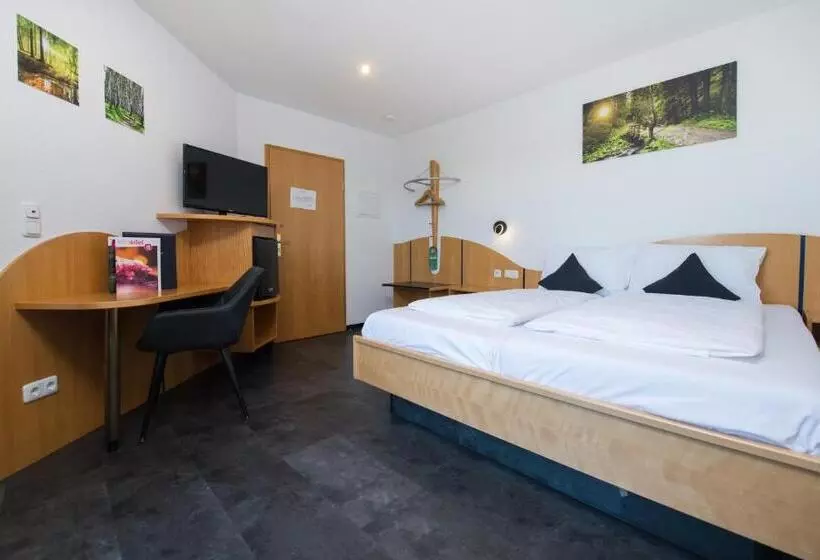 エコノミールーム, Berghotel Kristall