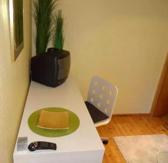 Suite Junior, Ricci