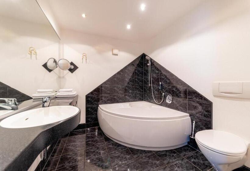 Номер Комфорт, Ross