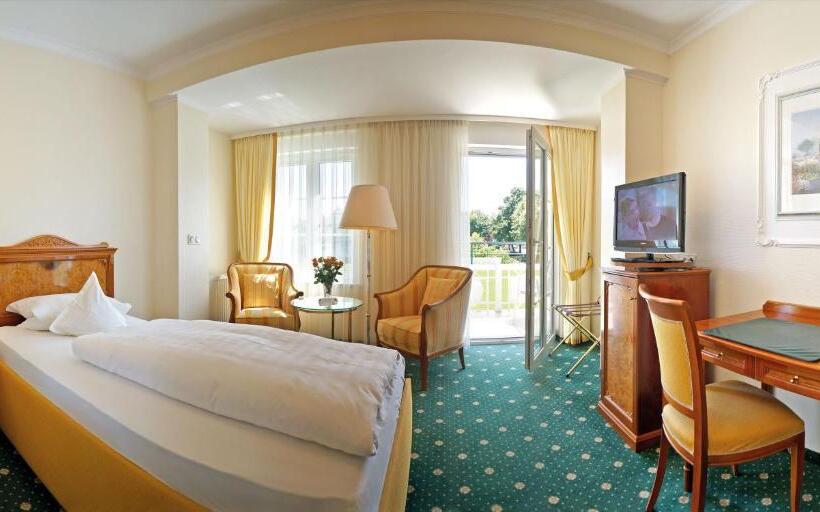 חדר סופריור יחיד, Sacher Stoiber