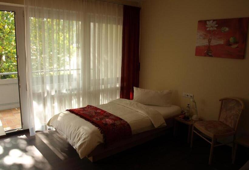 Номер Стандарт, Boardingroom