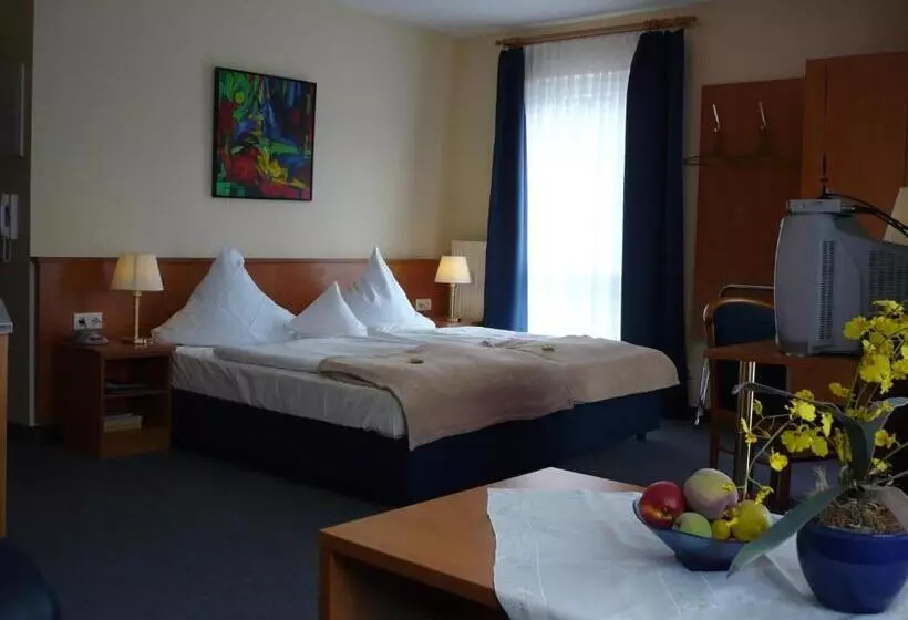 Comfort Room, Frick S