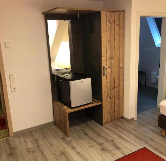 Quarto Triplo Standart, Gasthaus Hotel Löffelschmiede