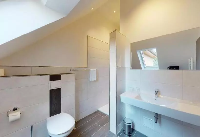 バルコニー付きデラックスルーム, Wh Hotels Papenburg Zentrum