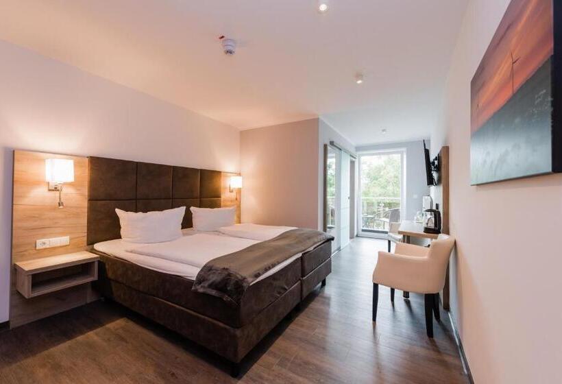 带阳台的豪华间, Wh Hotels Papenburg Zentrum