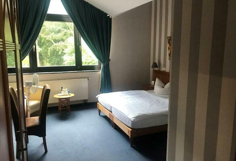 스탠다드 룸, Burg Wegberg Hotel & Eventlocation