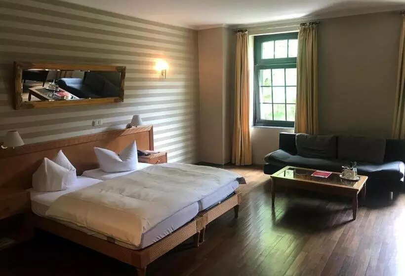 コンフォートルーム, Burg Wegberg Hotel & Eventlocation