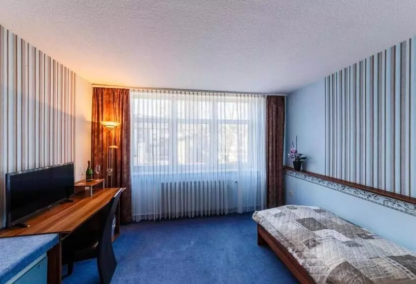 Standard Yhden Hengen Huone, City Hotel Stolberg