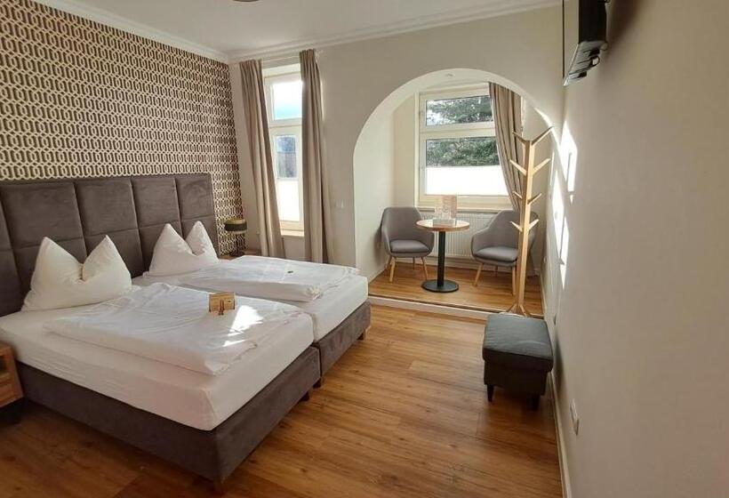 اتاق استاندارد, Kaiserhof