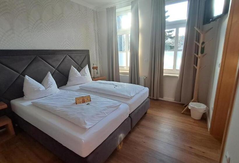 اتاق استاندارد, Kaiserhof