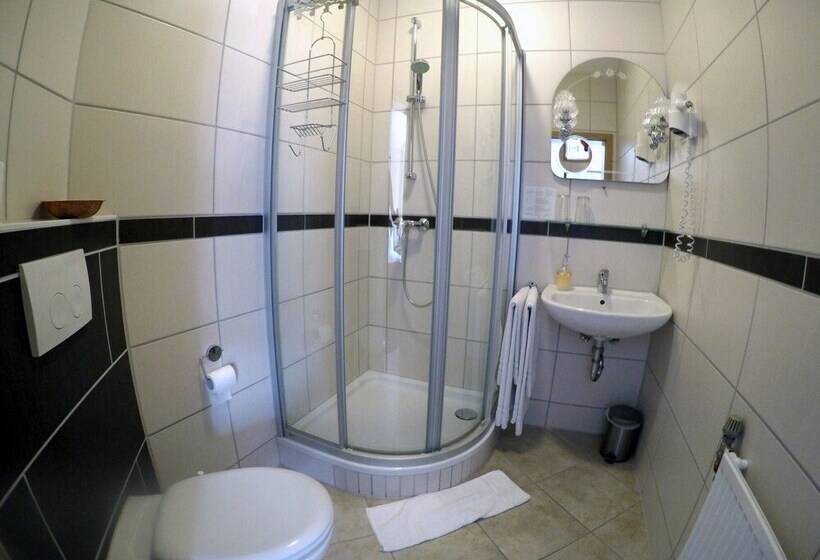 اتاق استاندارد, Kaiserhof