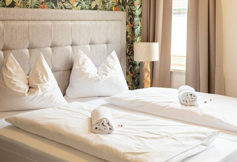 اتاق خانوادگی, Kaiserhof