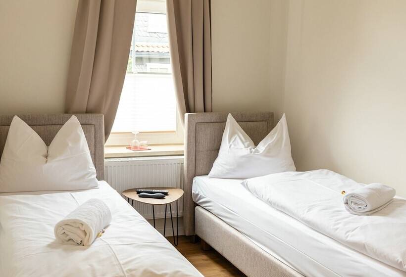 اتاق خانوادگی, Kaiserhof