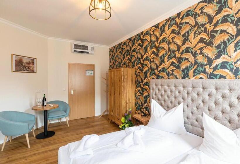 اتاق استاندارد, Kaiserhof