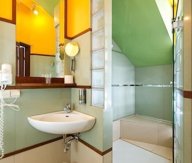 스탠다드 룸, Monpti