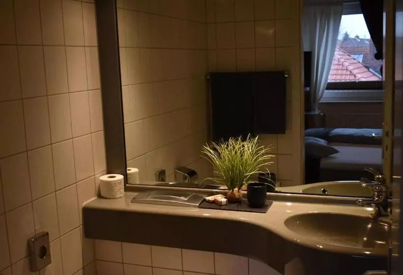 Economy Single Room, Neue Stuben