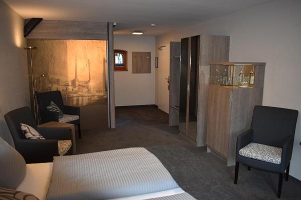 Номер Deluxe, Neue Stuben