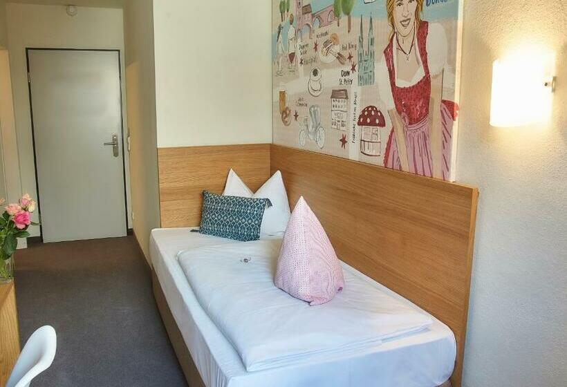 Номер Стандарт Индивидуальный, Rosi