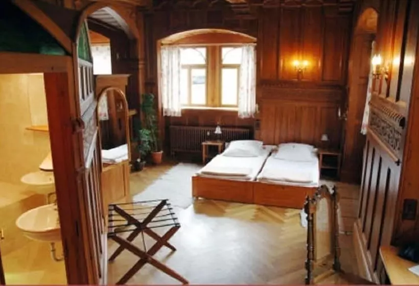 Sviitti, Schloss Herberge Hohenerxleben