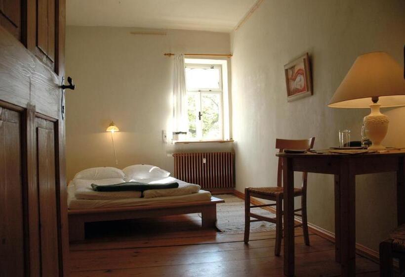 חדר בסיסי, Schloss Herberge Hohenerxleben