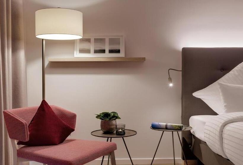 Balkonlu Delüks Oda, Traube Am See