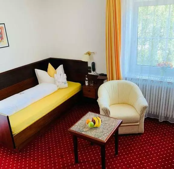 اتاق استاندارد یک تخته با بالکن, Kurhotel Wiedenmann