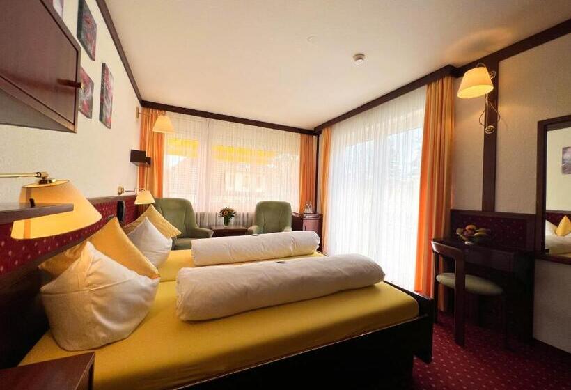 Номер Стандарт с Балконом, Kurhotel Wiedenmann