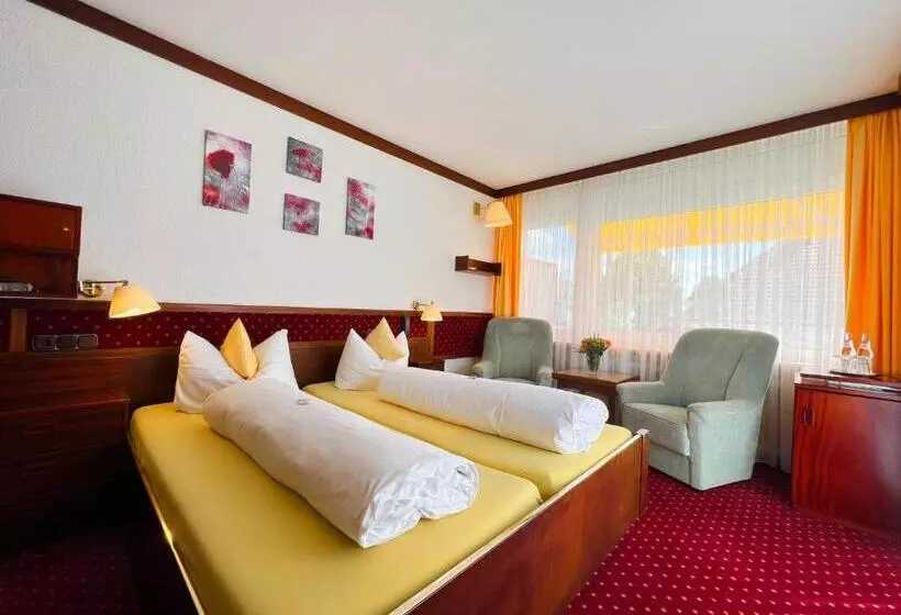 اتاق استاندارد با بالکن, Kurhotel Wiedenmann