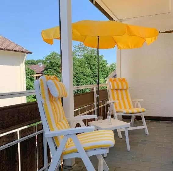 اتاق استاندارد با بالکن, Kurhotel Wiedenmann