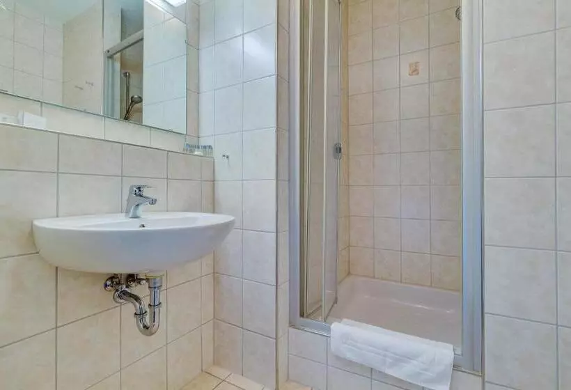 Standard Neljän Hengen Huone, Panorama Ferien Hotel Harz