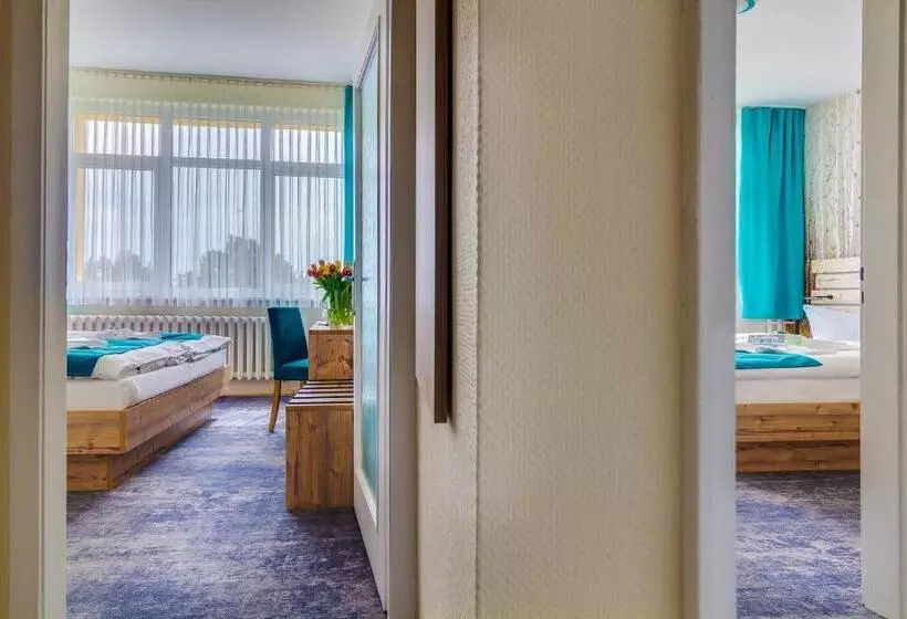Standard Neljän Hengen Huone, Panorama Ferien Hotel Harz