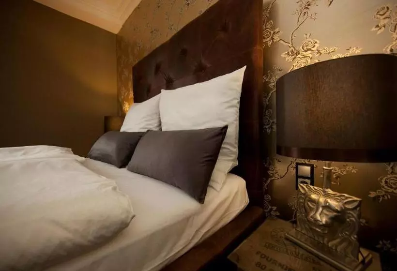 اتاق استاندارد یک نفره, Boutique Hotel Georges