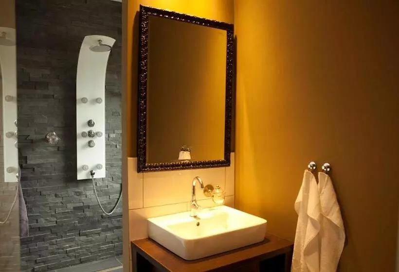 اتاق استاندارد, Boutique Hotel Georges