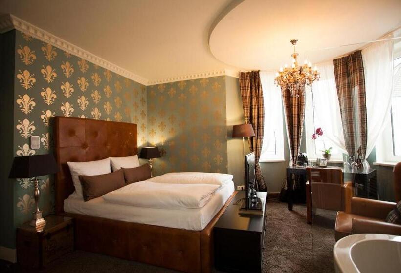 Номер Стандарт, Boutique Hotel Georges