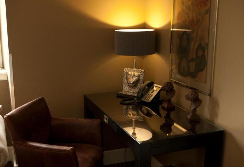 Полулюкс, Boutique Hotel Georges