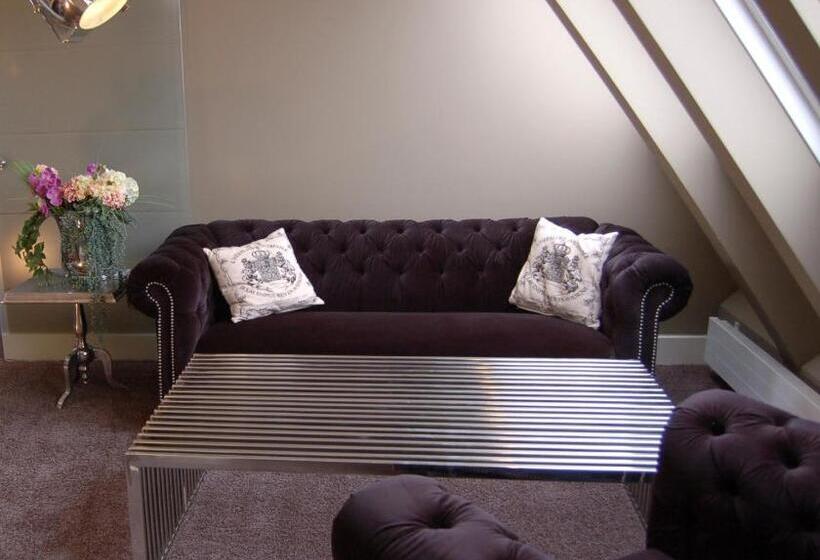 Люкс, Boutique Hotel Georges