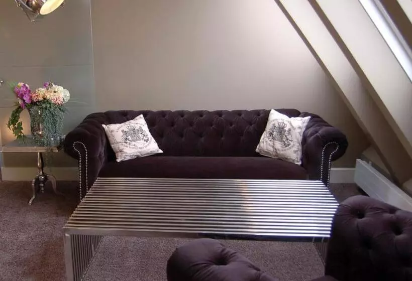 سوییت, Boutique Hotel Georges