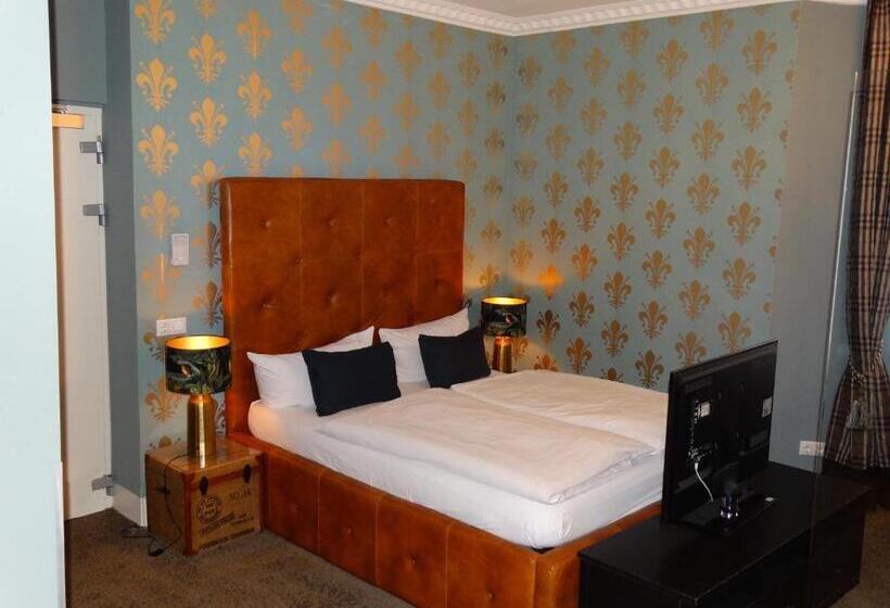 Номер Стандарт, Boutique Hotel Georges