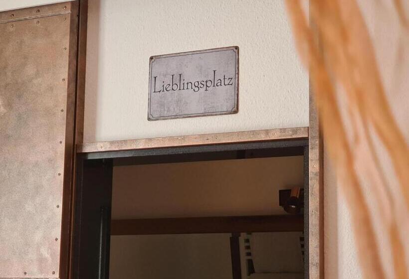 스탠다드 룸, Aleo