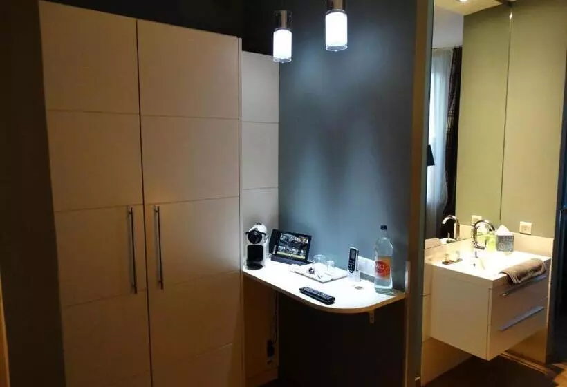 اتاق استاندارد یک نفره, Boutique Hotel Georges