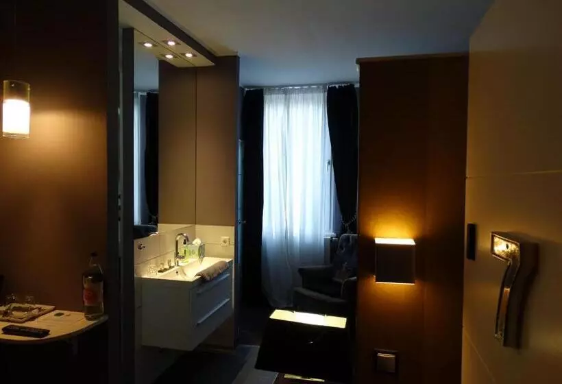 اتاق استاندارد یک نفره, Boutique Hotel Georges