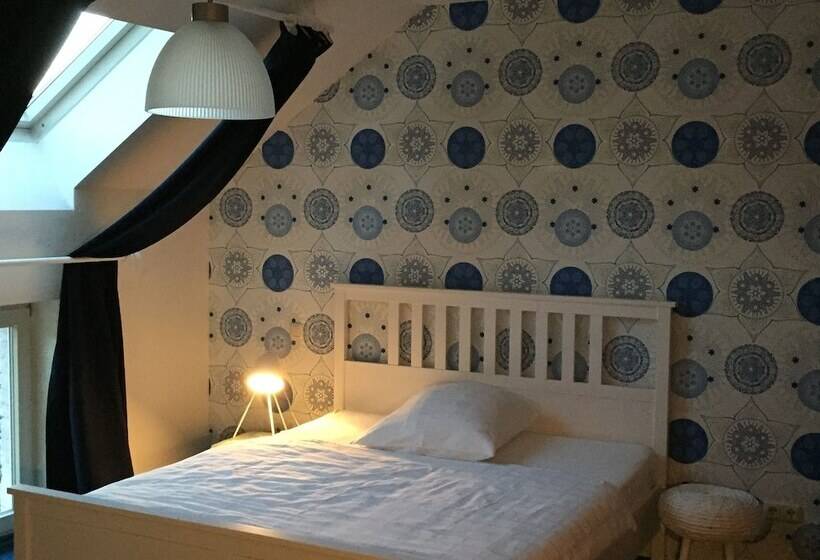 חדר קומפורט, Gut Merödgen