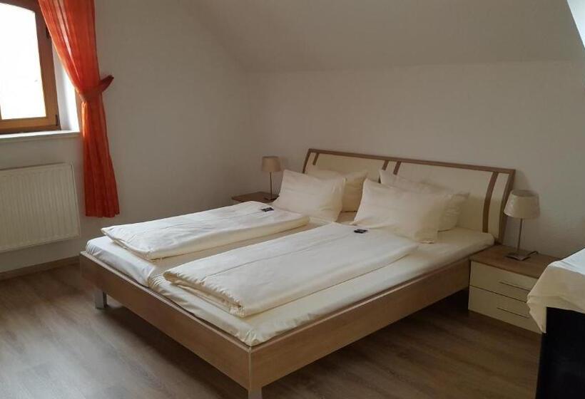 침실 2개 아파트, Gästehaus Kloster Nimbschen