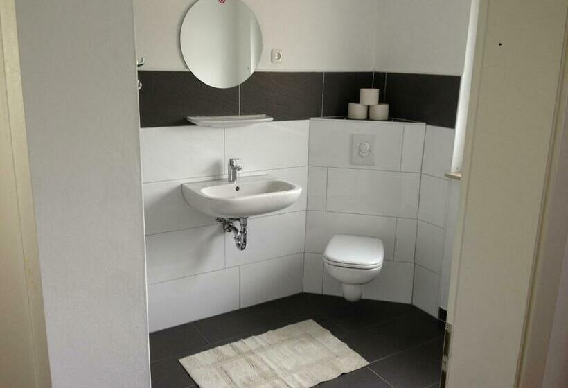 舒适型单人间, & Restaurant Jägerstuben