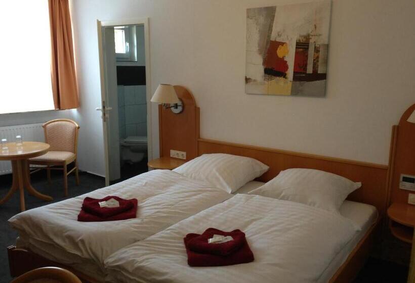 舒适型房间, & Restaurant Jägerstuben