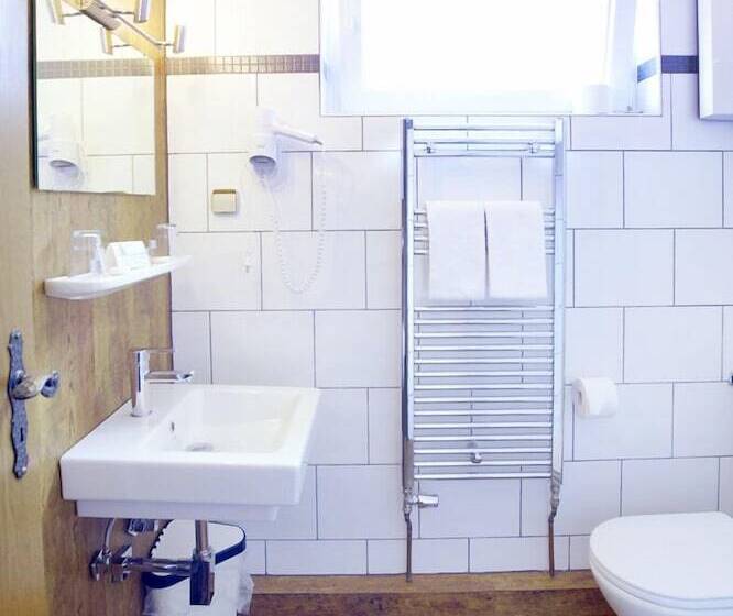 스탠다드 룸, Restaurant Zur Linde