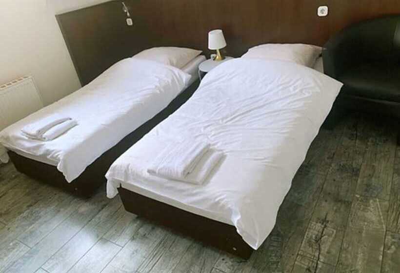 스탠다드 룸, Tempelhof  Citymessearena