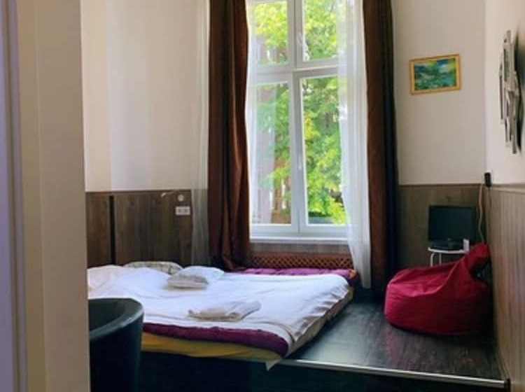 스탠다드 룸, Tempelhof  Citymessearena