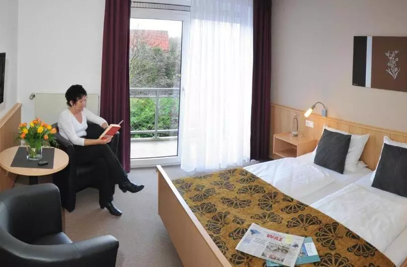 バルコニー付きスタンダードルーム, Kurhotel Grüttner Mit Eigenem Sole Thermal Schwimmbad 32 Grad Und Saunalandschaft