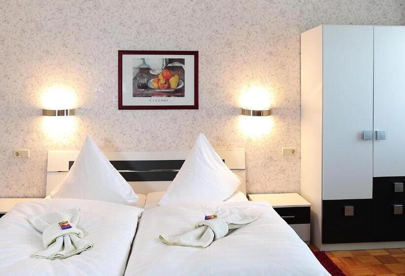 شقة غرفة واحدة, Landhotel Plauen   Gasthof Zwoschwitz